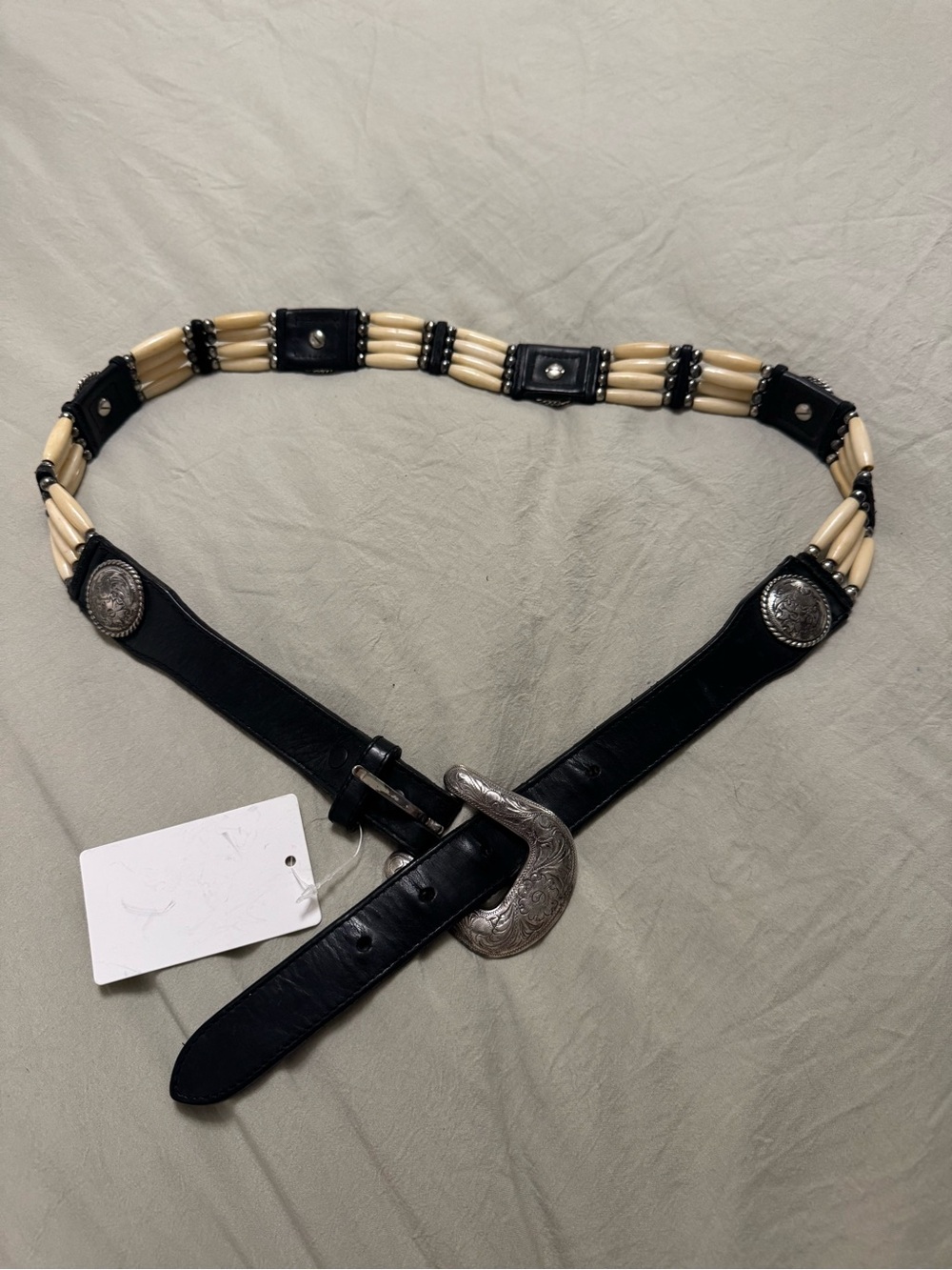 Black leather and bone Western-Style women’s  Belt
